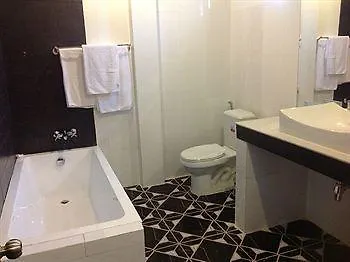 Blue Sea Boutique Hotel Сиануквиль